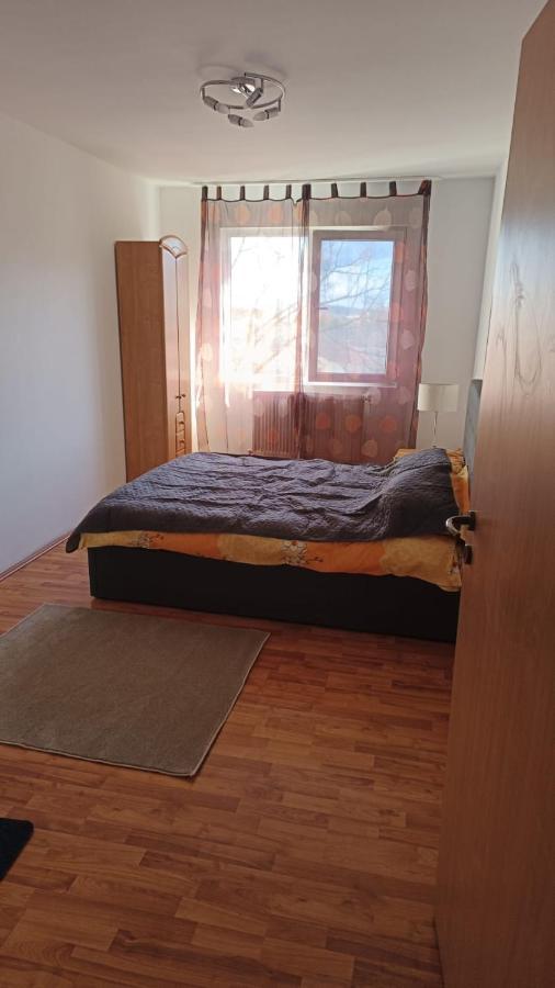 Apartament Marly Cathedral Gura Humorului Ngoại thất bức ảnh